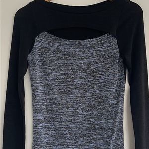 Wilfred Free Aritzia Small Black Long Sleeve